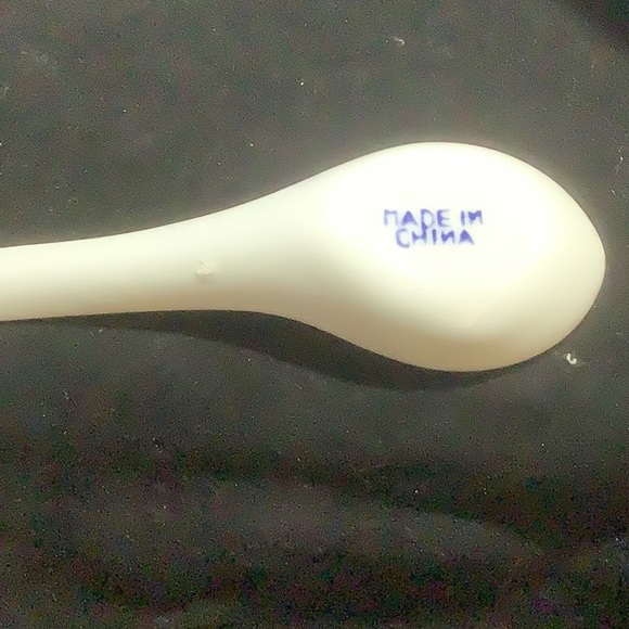 Asian Inspired Bowls and Spoon Set - Picture 3 of 3